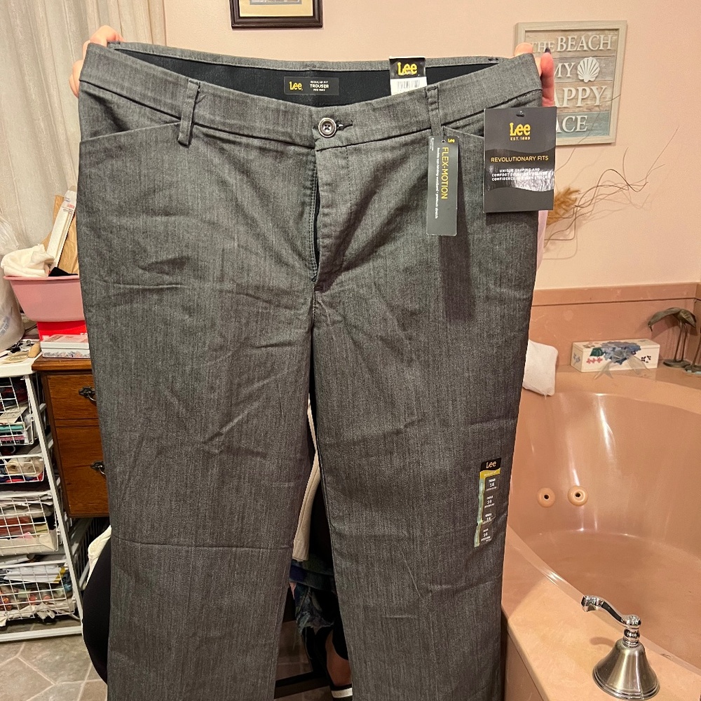 Lee trouser size 16 NEW